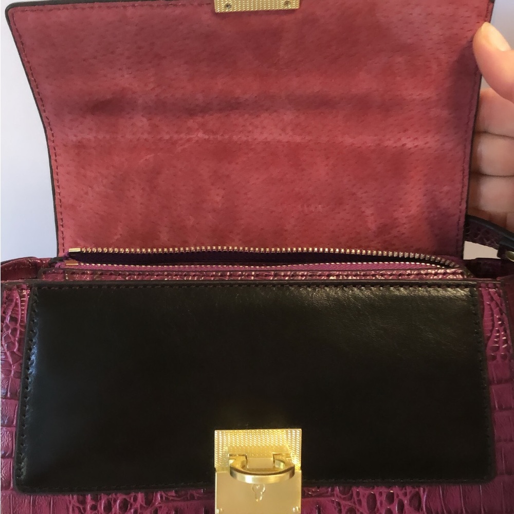Pifuren Croc Embossed Plum Leather Saddle Crossbody Satchel - Picture 6 of 10